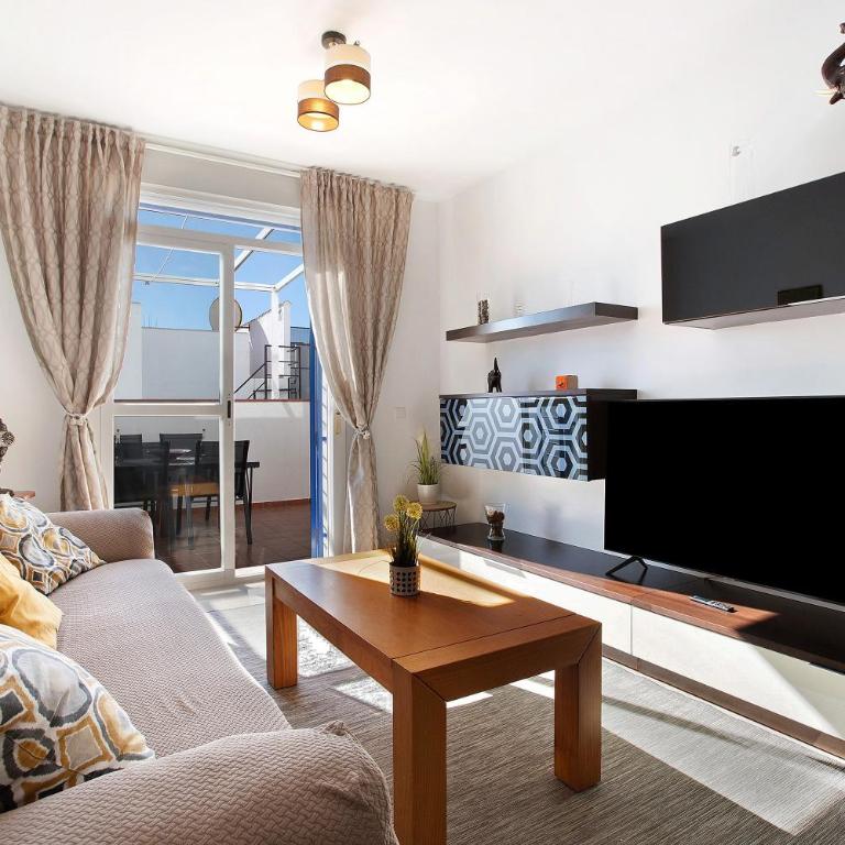La caleta - Apartamento Superior con vistas a la ciudad - 4