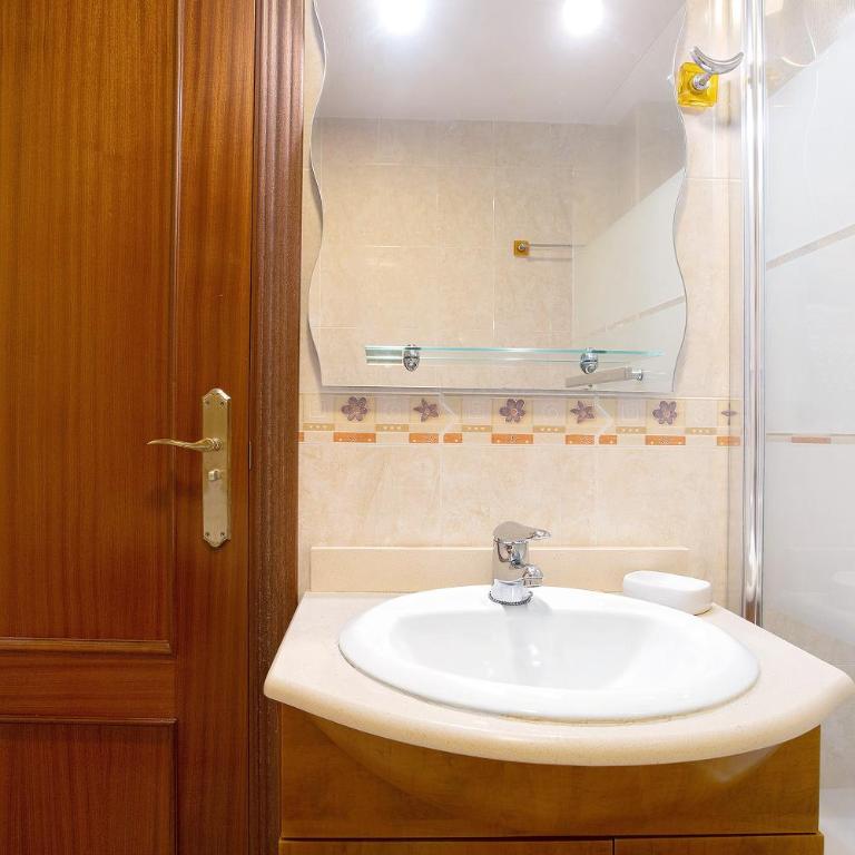 La caleta - Apartamento Superior con vistas a la ciudad - 18
