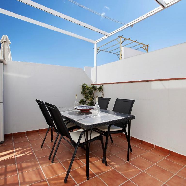 La caleta - Apartamento Superior con vistas a la ciudad - 23