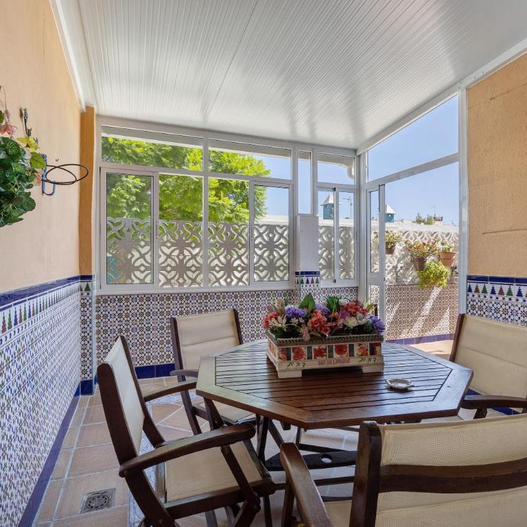 Los Mellis - Apartamento Superior con vistas a la ciudad - 2