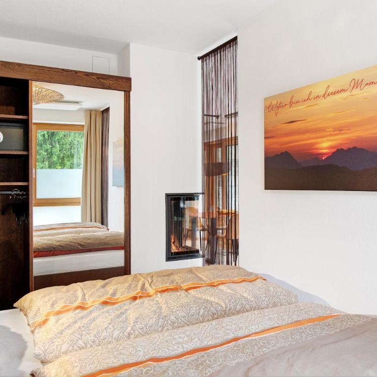 Zugspitzstudio Apartment - Deluxe-Apartment mit 2 Schlafzimmern und Gartenblick - 12