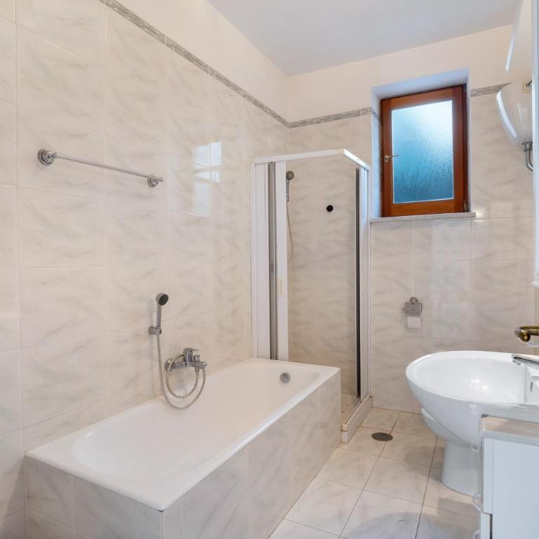 La Vista Sul Golfo - Appartamento Superior con 1 Camera da Letto e Balcone - 15