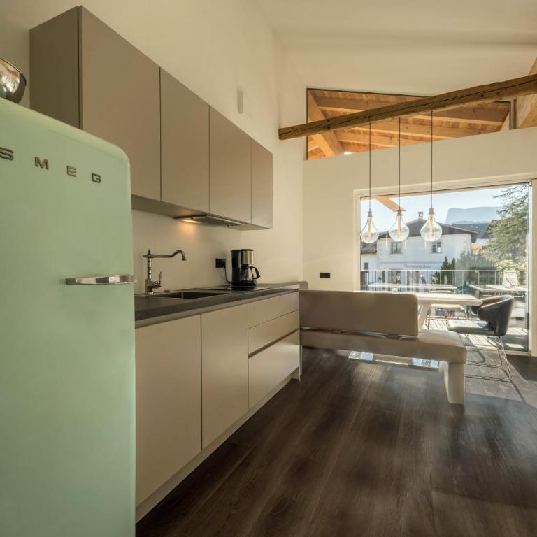 latemar - schlosserhaus 31 - Superior One-Bedroom Apartment with Balcony - 9