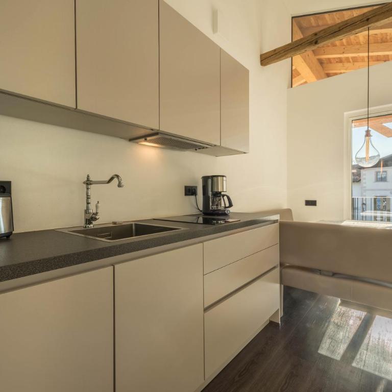 latemar - schlosserhaus 31 - Superior One-Bedroom Apartment with Balcony - 8