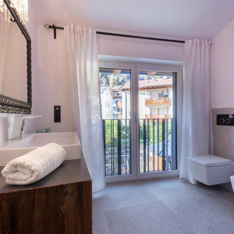 latemar - schlosserhaus 31 - Superior One-Bedroom Apartment with Balcony - 17