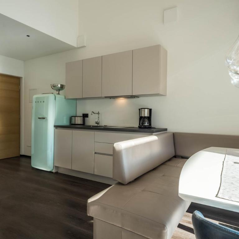 latemar - schlosserhaus 31 - Superior One-Bedroom Apartment with Balcony - 15