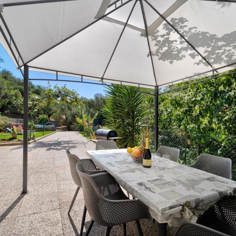 Casa Taggiasca - Villa con Vista Giardino - 2