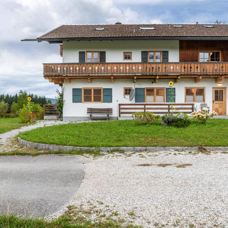 Ferienwohnung 180 Grad - Apartment mit 3 Schlafzimmern und Bergblick - 2