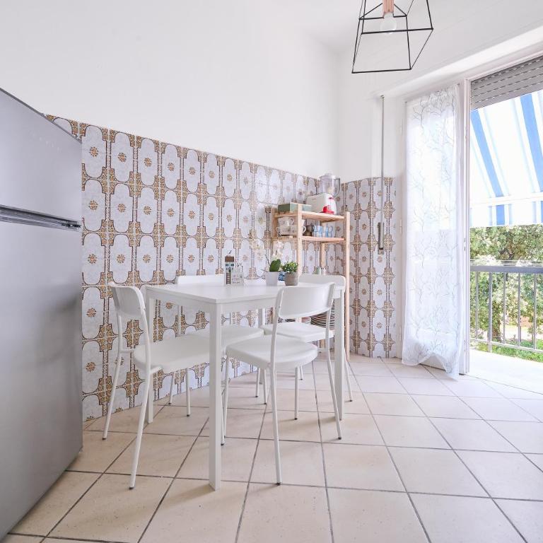 Casa Cecilia - Appartamento Deluxe con 2 Camere da Letto e Balcone - 5