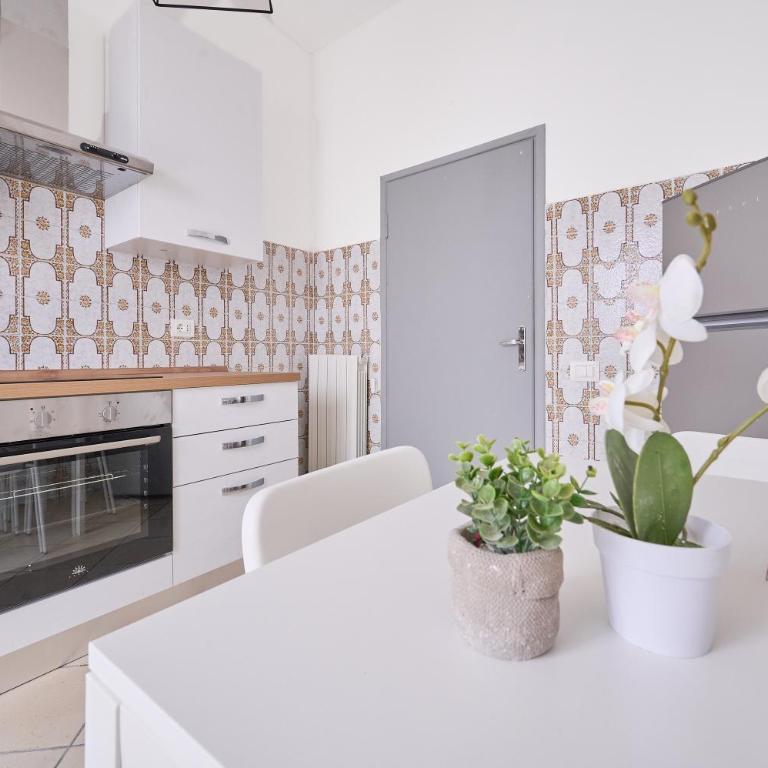 Casa Cecilia - Appartamento Deluxe con 2 Camere da Letto e Balcone - 12