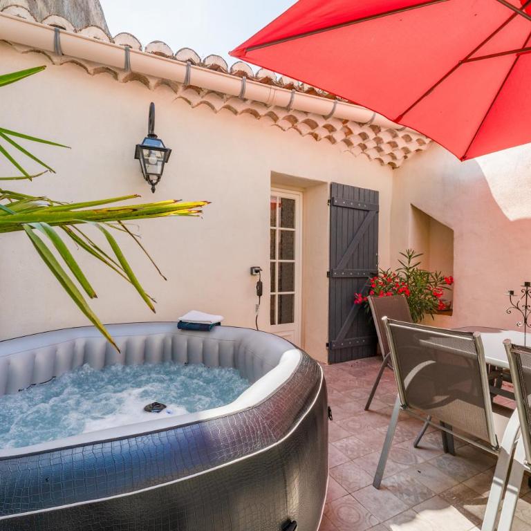 La Bonbonnière Gîte De Charme - Maison 3 Chambres - 23