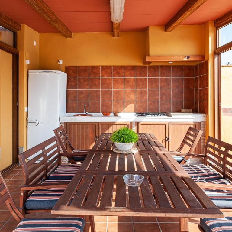 Casa Chiqui - solo familias - Apartamento Premium de 3 dormitorios con balcón - 26
