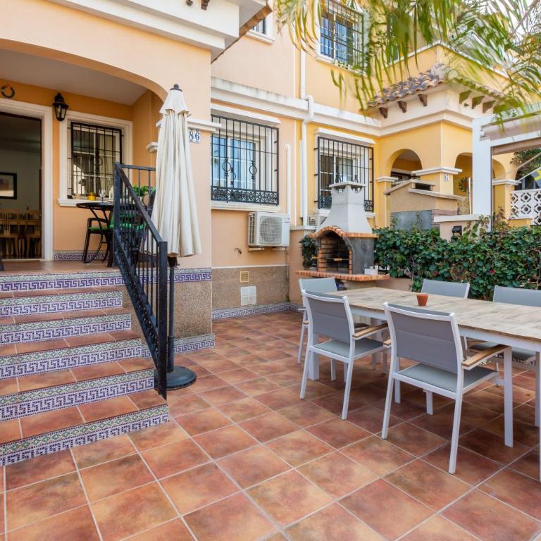 Beautiful 3 Bed Villa in Torrevieja - Casa de 3 dormitorios - 3