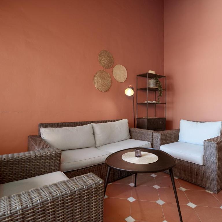 Jardines de Don Carlos Marbella - Two-Bedroom Deluxe Apartment with Garden View - 21