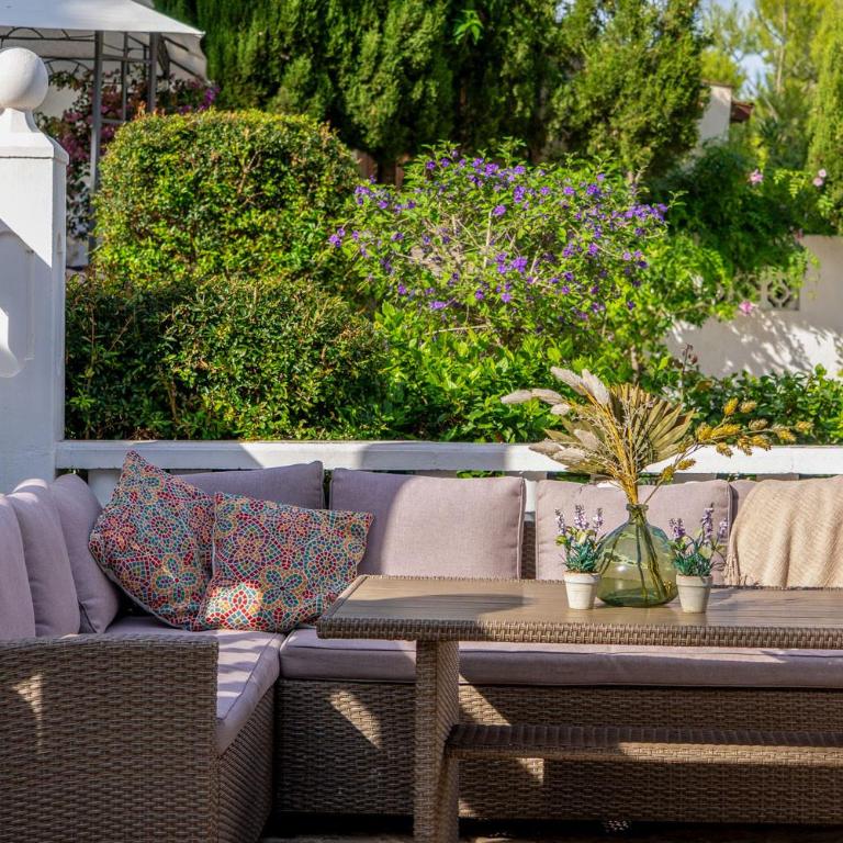 Villa Catalina by Abahana Villas - Villa - 11