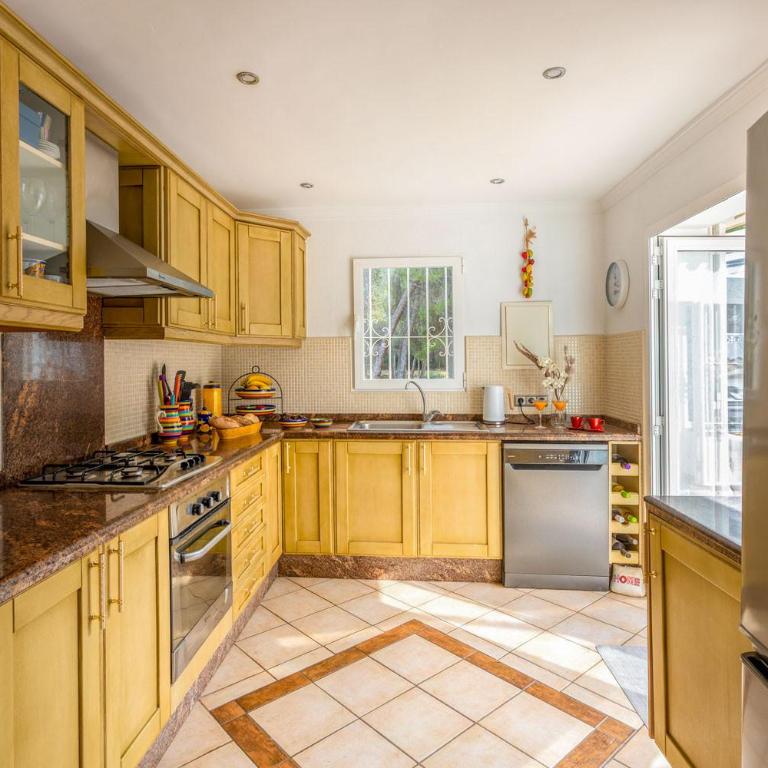 Villa Catalina by Abahana Villas - Villa - 17