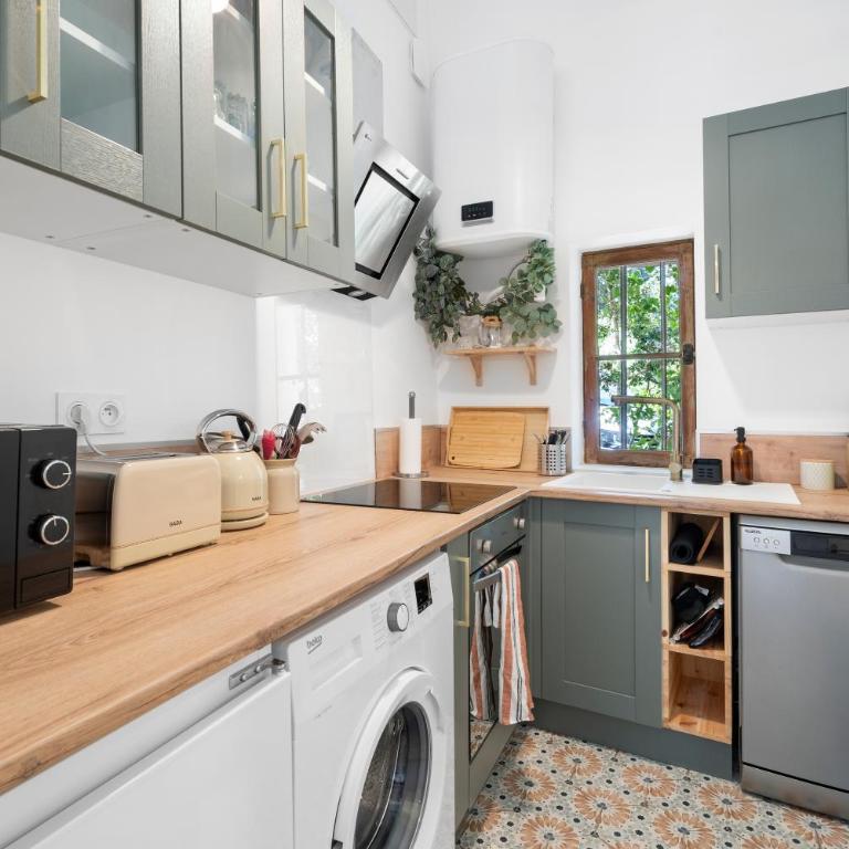 Joli gîte dans les collines - Maison 2 Chambres - 7