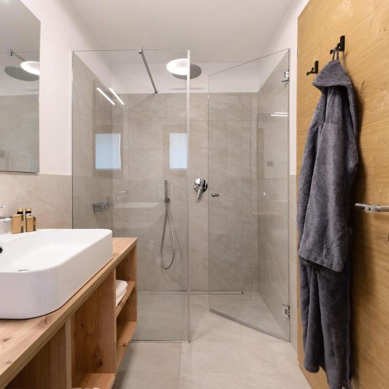 Les Ciases Chalets Dolomites Apt 5 - Appartamento Superior con 1 Camera da Letto e Balcone - 21