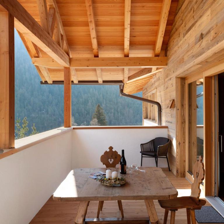 Les Ciases Chalets Dolomites Apt 5 - Appartamento Superior con 1 Camera da Letto e Balcone - 1