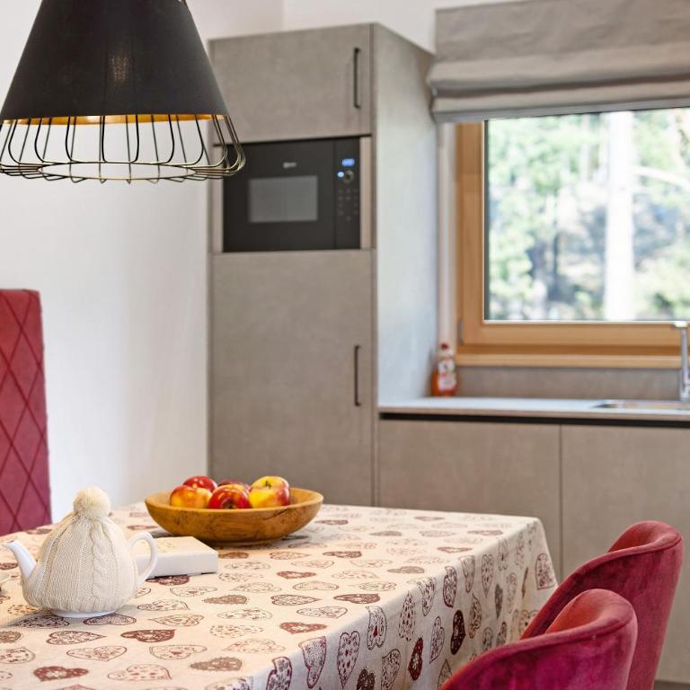 Les Ciases Chalets Dolomites Apt 5 - Appartamento Superior con 1 Camera da Letto e Balcone - 12