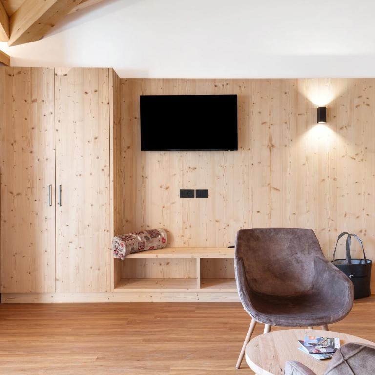 Les Ciases Chalets Dolomites Apt 5 - Appartamento Superior con 1 Camera da Letto e Balcone - 10