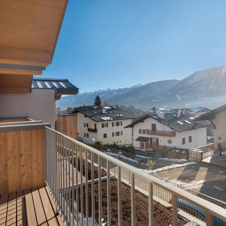 Villa Helena - Panorama Dolomiti - Appartamento Premium con 3 Camere da Letto e Balcone - 18