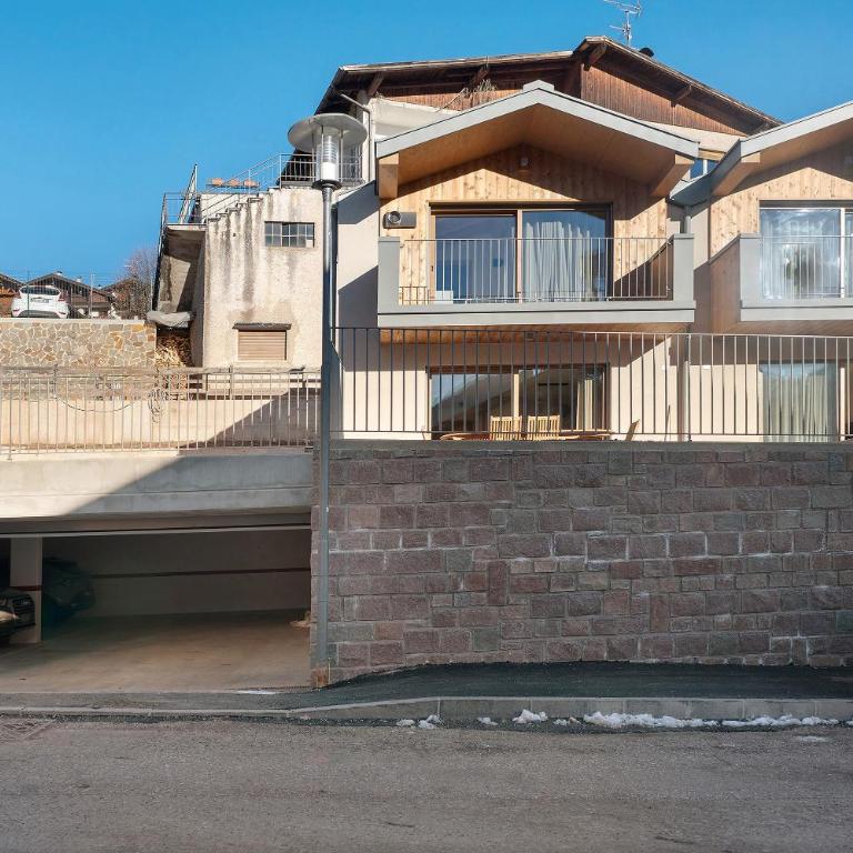 Villa Helena - Panorama Dolomiti - Appartamento Premium con 3 Camere da Letto e Balcone - 42
