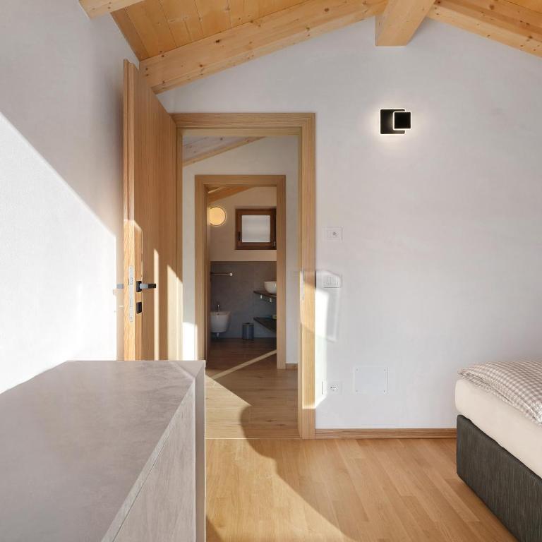 Villa Helena - Panorama Dolomiti - Appartamento Premium con 3 Camere da Letto e Balcone - 20