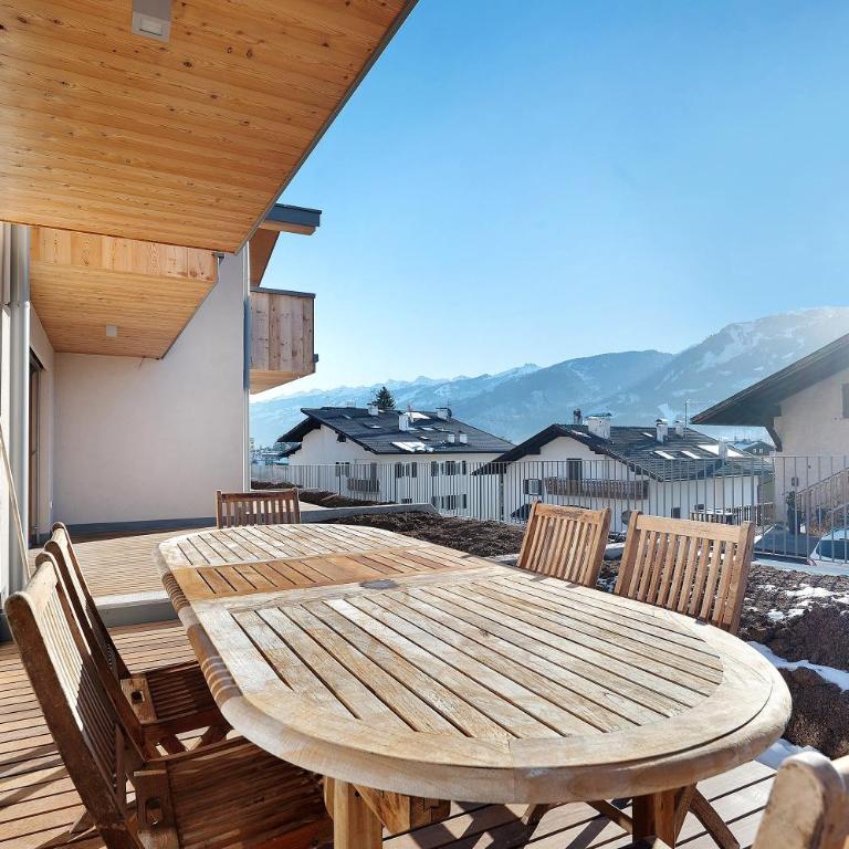 Villa Helena - Panorama Dolomiti - Appartamento Premium con 3 Camere da Letto e Balcone - 9