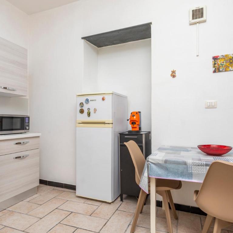 Giulia's Home - Borgo Catania - Appartamento Superior con Vista Città - 11