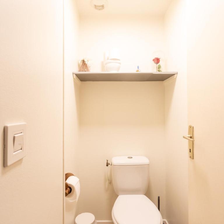 Appartement Etxexuria - Two-Bedroom Deluxe Apartment with Garden View - 10