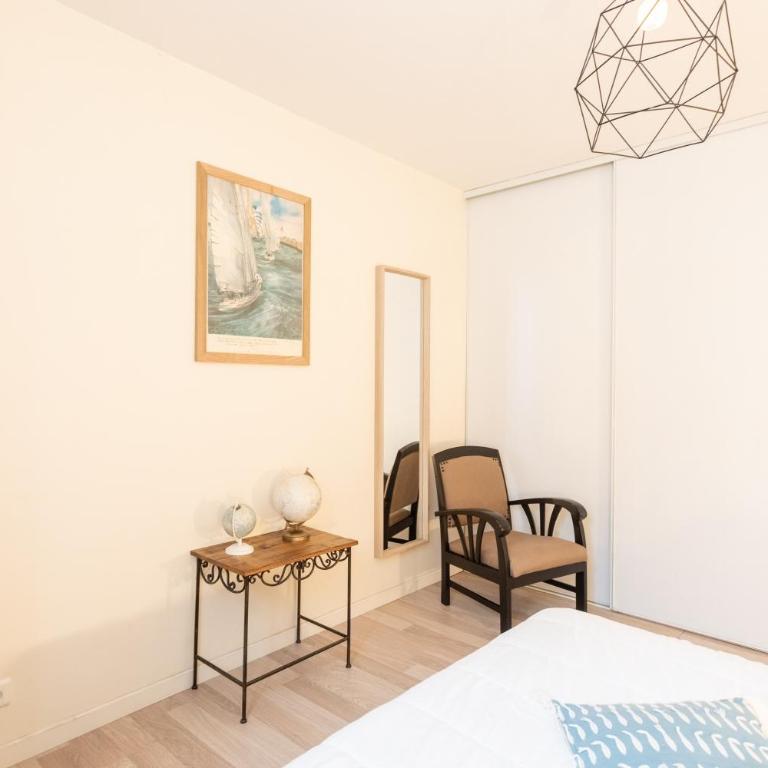 Appartement Etxexuria - Two-Bedroom Deluxe Apartment with Garden View - 12