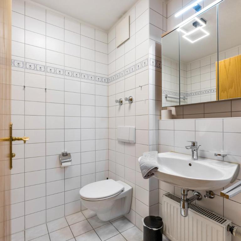 Fewo Alpenpanorama mit Hallenbad - Superior Apartment mit Sauna - 11