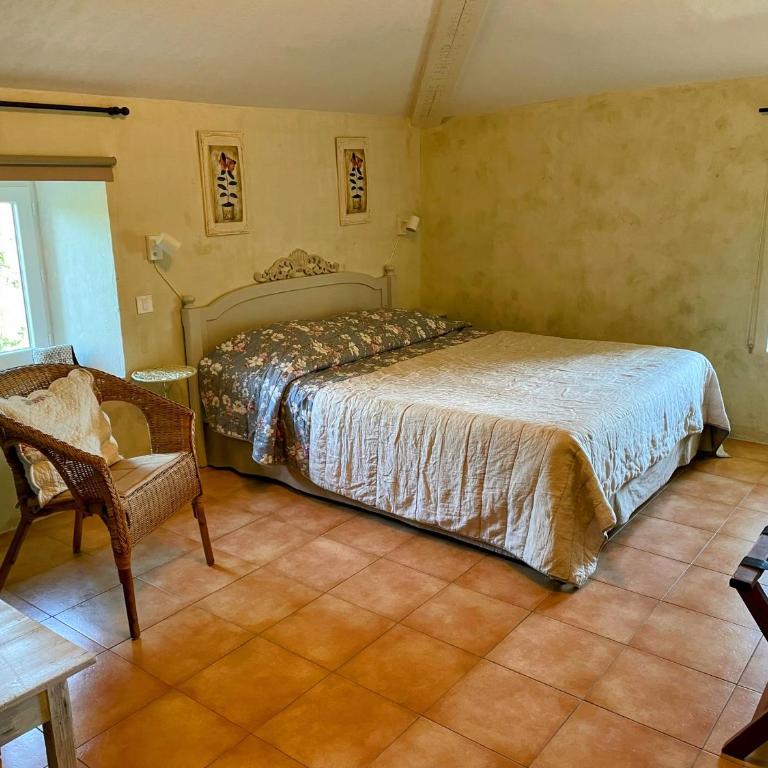 Le Manoir du Raveyron - Chambre Double Supérieure - 3