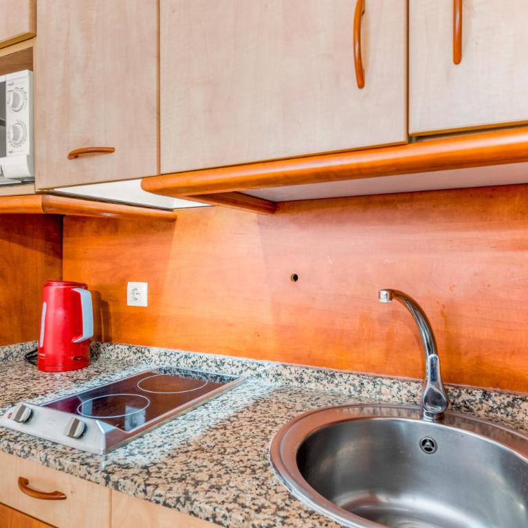 Unique hotel apartment 1-2 - Habitación Triple con ducha - 16