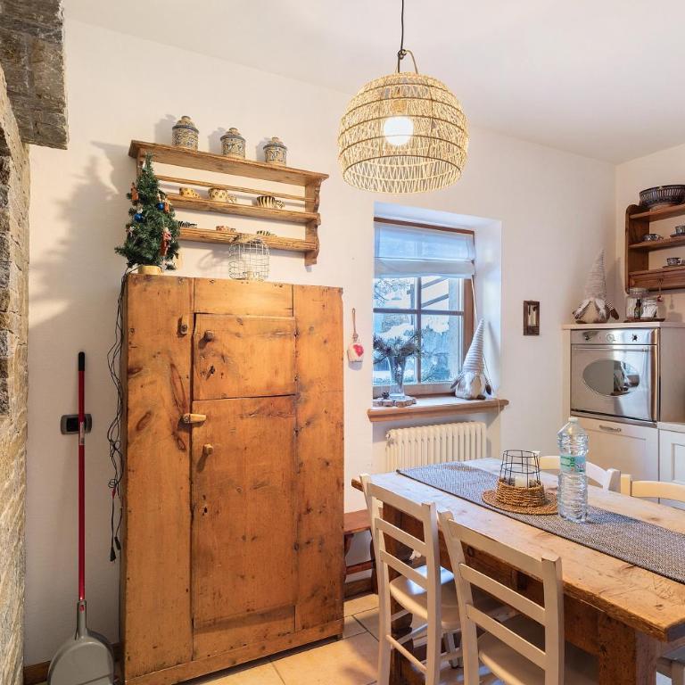 Chalet Royal - Three-Bedroom Chalet - 9