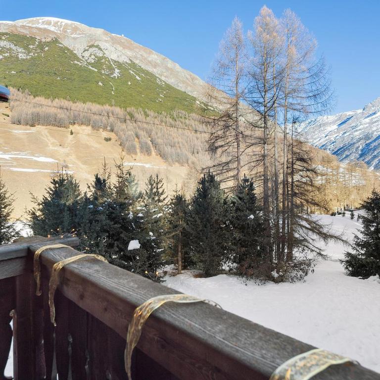 Chalet Royal - Three-Bedroom Chalet - 31