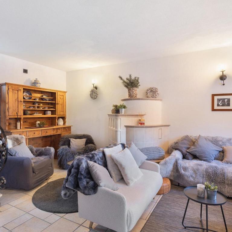 Chalet Royal - Three-Bedroom Chalet - 3
