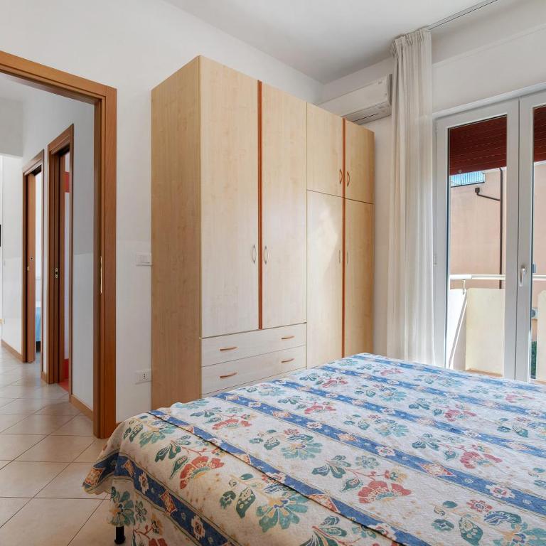 Residence International - Appartamento Deluxe con 2 Camere da Letto e Balcone - 19