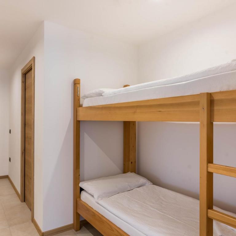 Appartamento Campanile Basso - Apartment mit Dusche - 13