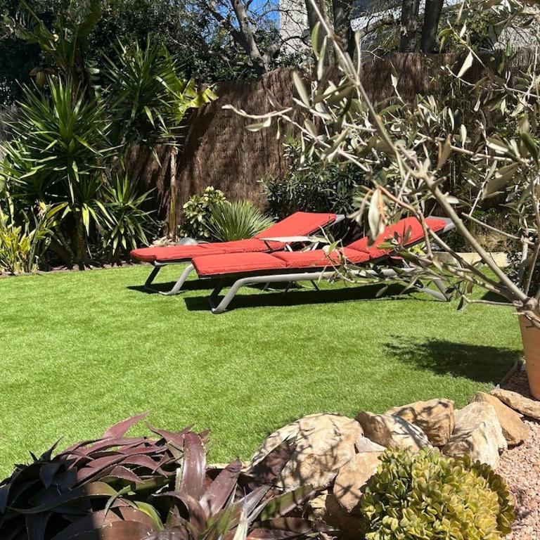 Villa Indigo avec jardins Méditerranéens - Villa - 12