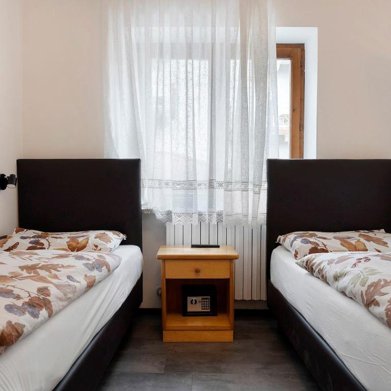 Bnb and Breakfast Pellizzano - Standard Zimmer mit Queensize-Bett - 2