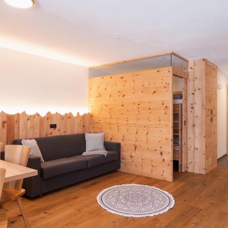 Huberhof Gais - Appartamento Deluxe con 2 Camere da Letto e Vista Giardino - 8