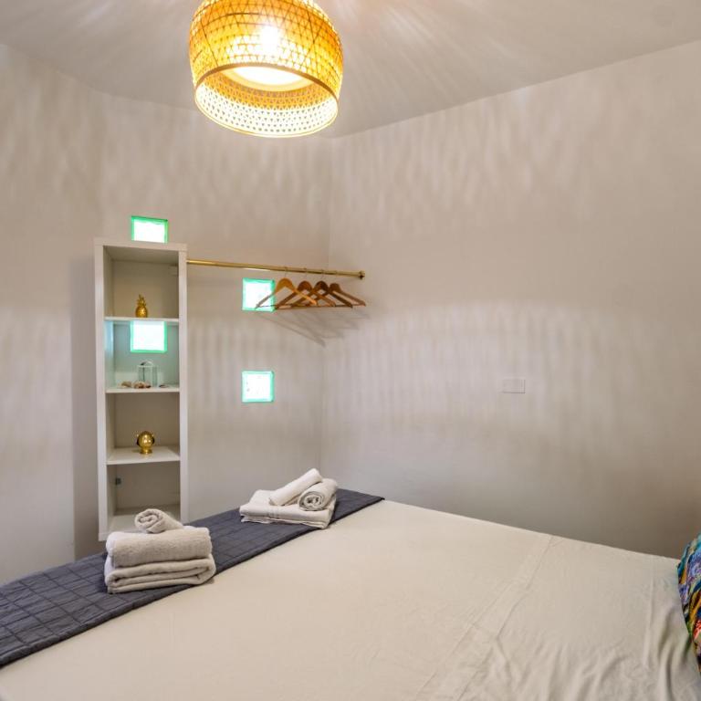 Golden Bay Lux House - Vacation Home - 10
