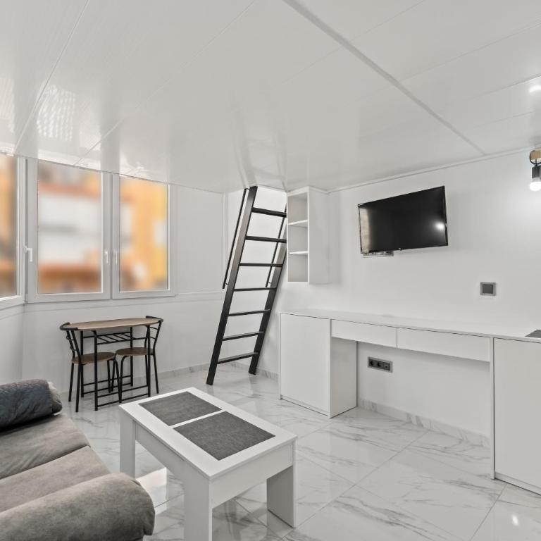 Vima Lofts - Habitación Doble Deluxe con ducha - 2