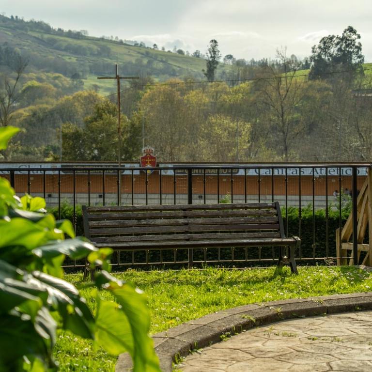 'Salmosalar' Cangas de Onís - Apartamento Deluxe de 2 dormitorios con vistas al jardín - 27