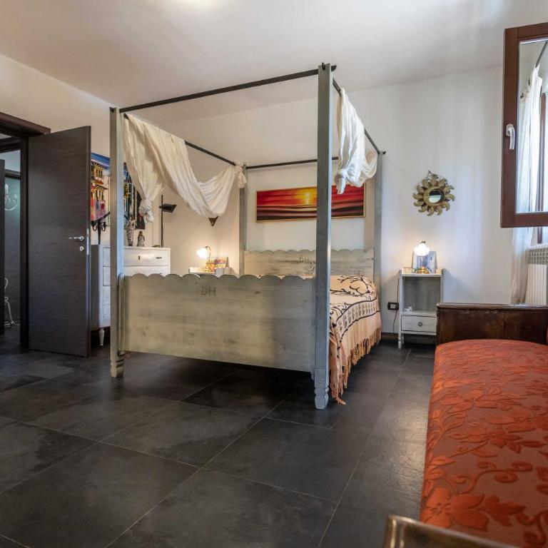 Villa Sole With Pool and Sauna - Villa - 31