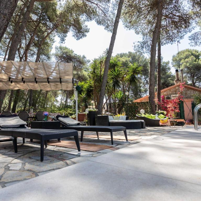 Villa Sole With Pool and Sauna - Villa - 10