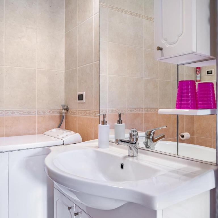 Apartment Villa Irma - Appartamento Deluxe con 2 Camere da Letto e Balcone - 22