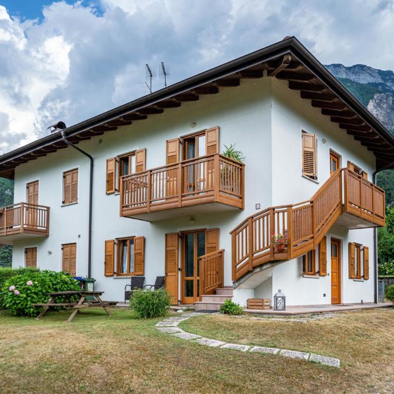 Apartment Villa Irma - Appartamento Deluxe con 2 Camere da Letto e Balcone - 1